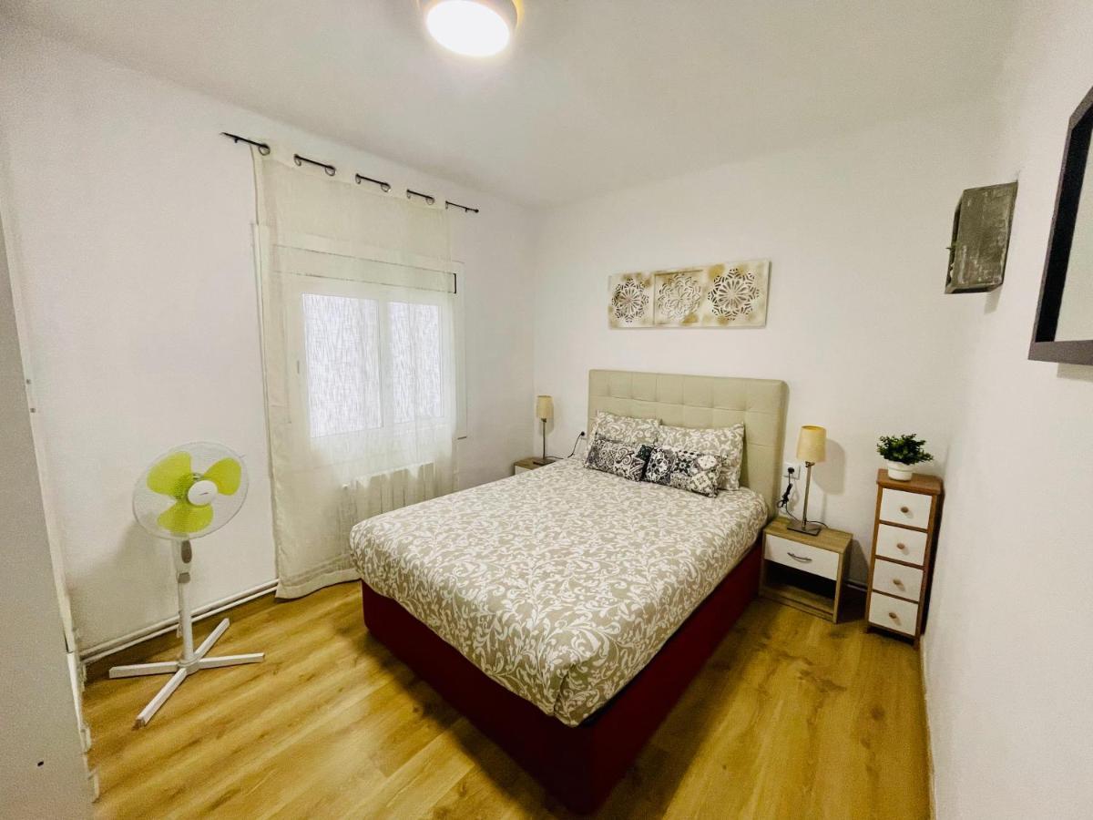 Beach Apartment Barca 6 산트 아드리아 데 베소스 외부 사진