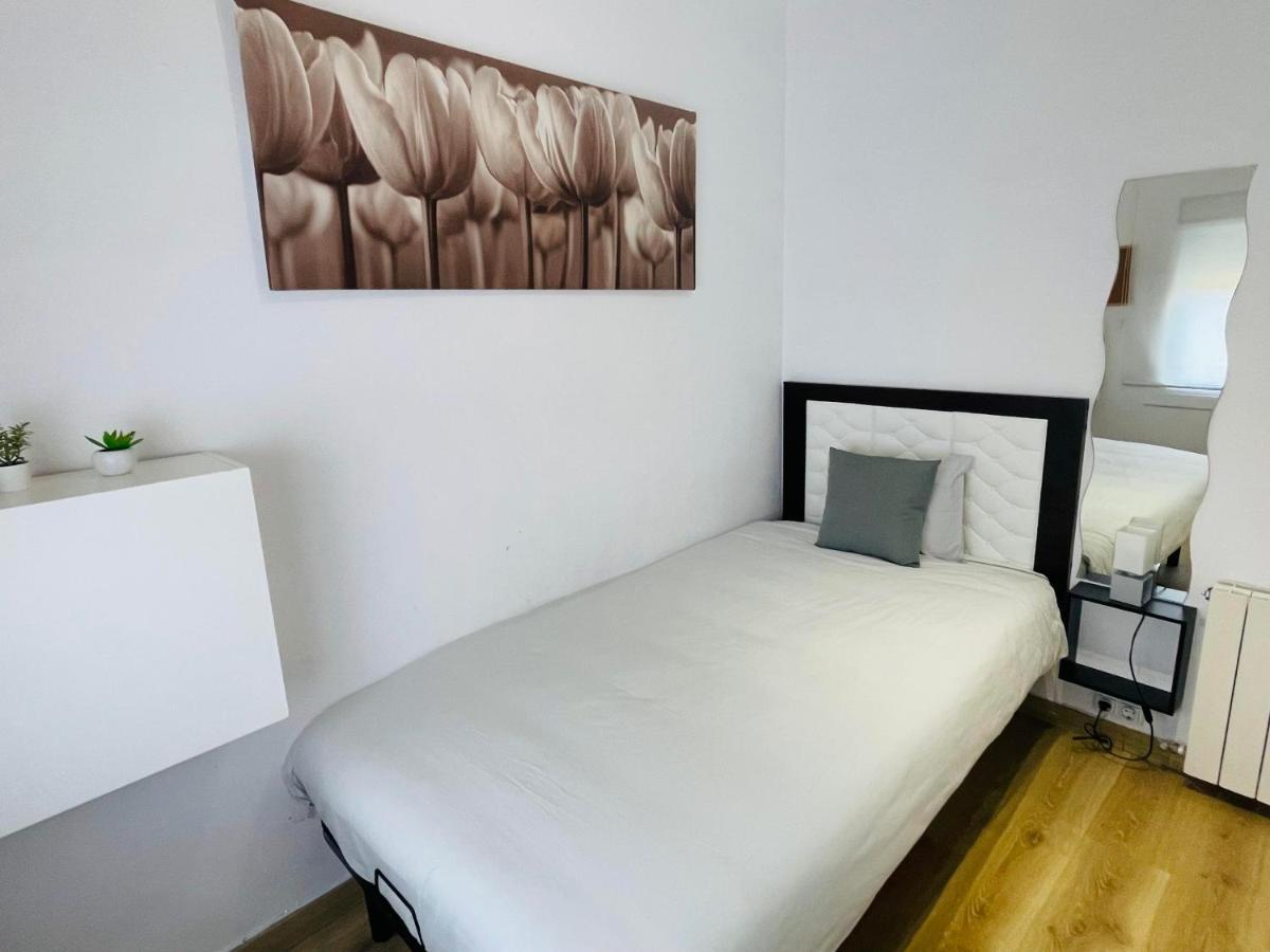 Beach Apartment Barca 6 산트 아드리아 데 베소스 외부 사진