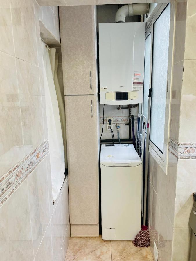 Beach Apartment Barca 6 산트 아드리아 데 베소스 외부 사진